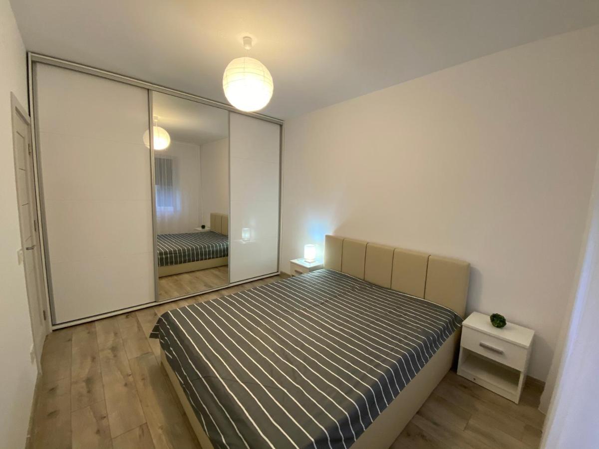 Rose Luxury Apartment Oradea - Felix ภายนอก รูปภาพ