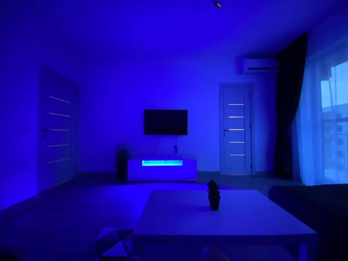 Rose Luxury Apartment Oradea - Felix ภายนอก รูปภาพ